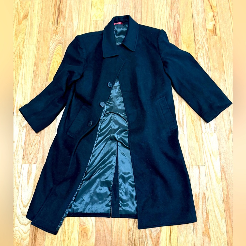 Classic Men’s Black Long Cashmere and Wool Hand-made Coat Size XL